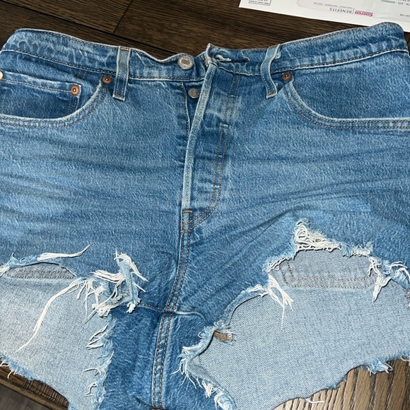 Levi 501 shorts - Picture 1 of 2